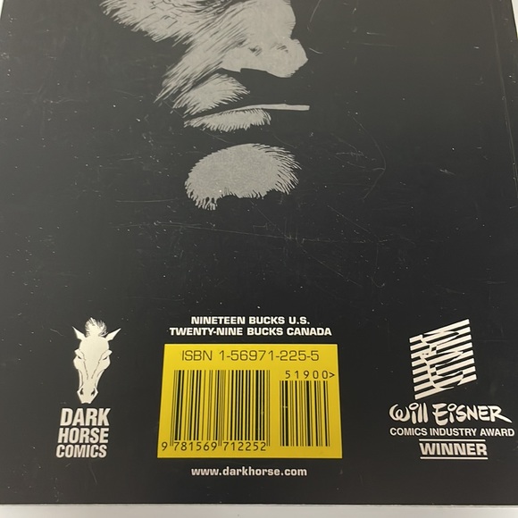 Sin City & That Yellow Bastard 2 x Trade Paperbacks - Frank Miller - Picture 5 of 6